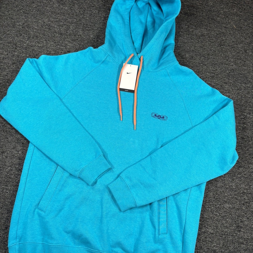 Nike LeBron James Hoodie Mens L Blue Strive For Greatness DQ6130-446 NEW